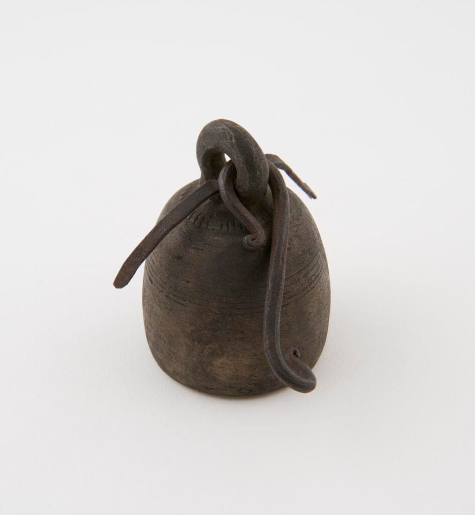 Paper Trails: Anaïs Walsdorf